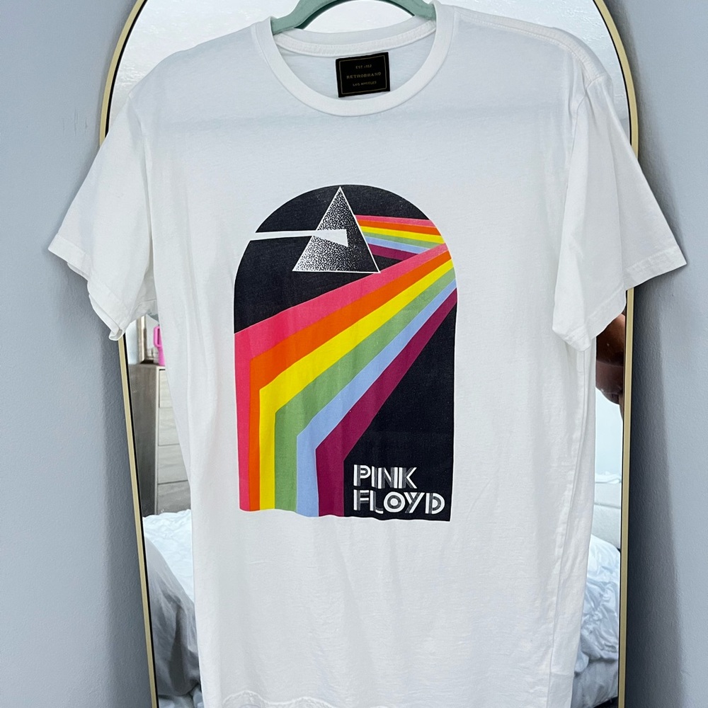 Pink Floyd Graphic Tee